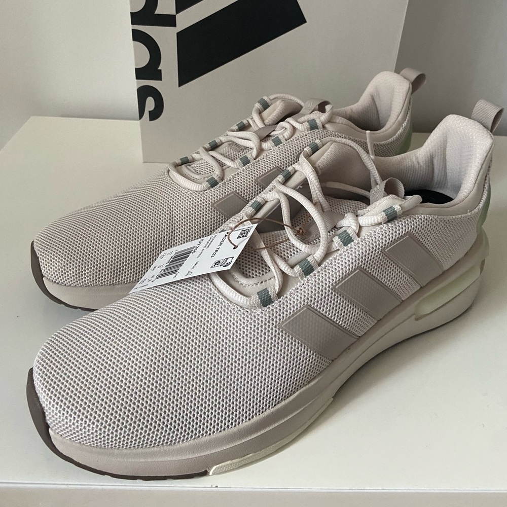 New ADIDAS RACER TR23 Men's  Sneakers Size 12.5 Shoes ID7355 Beige